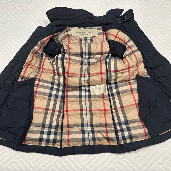 Burberry jacket - Picture 2 of 7